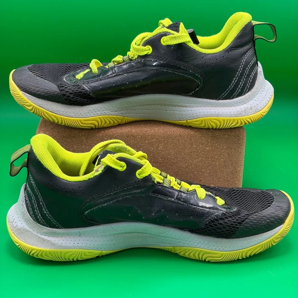 Under Armour Steph Curry 3Z6 Basketball Shoes Kids 7Y Black Neon Green Sneakers